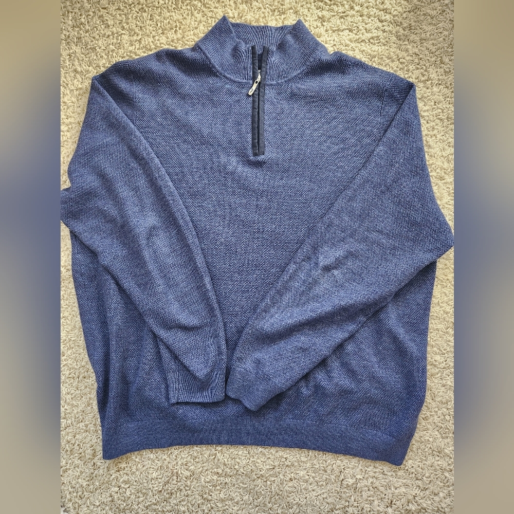 Blue Tommy Bahama Sweater